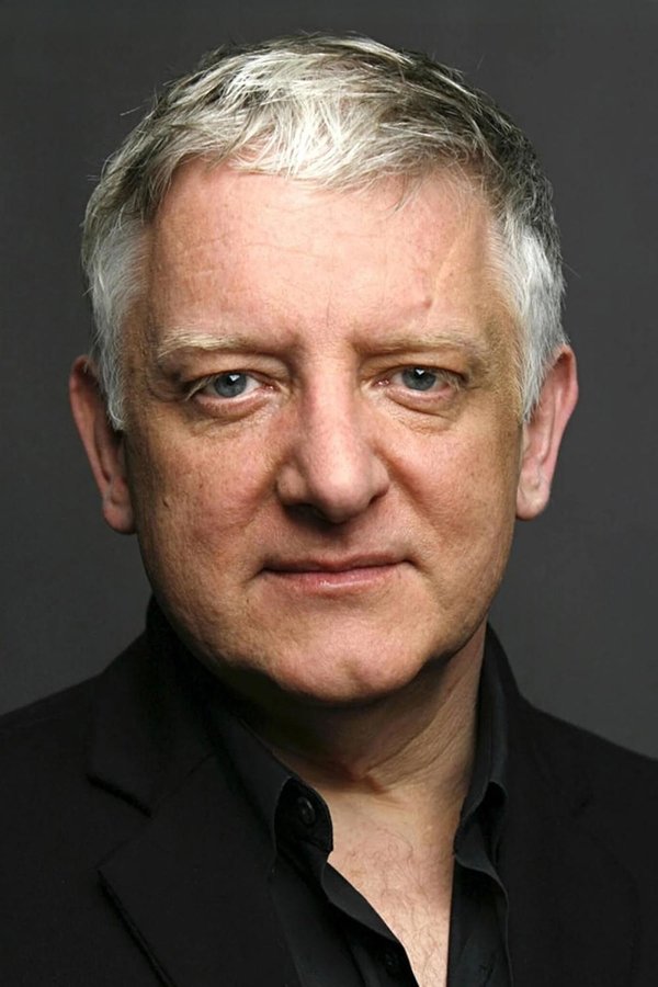 Simon Russell
